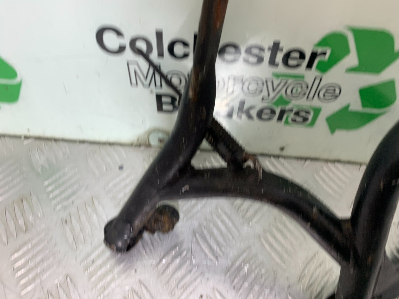 YAMAHA XV1100 XV 1100 VIRAGO CENTER STAND  1990-1999 (CMB1190)