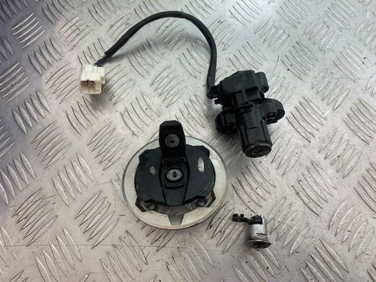 KAWASAKI Z650 ER650 KNFAN LOCKSET (NO KEY)   YEAR 2022-2024 (CMB1112)