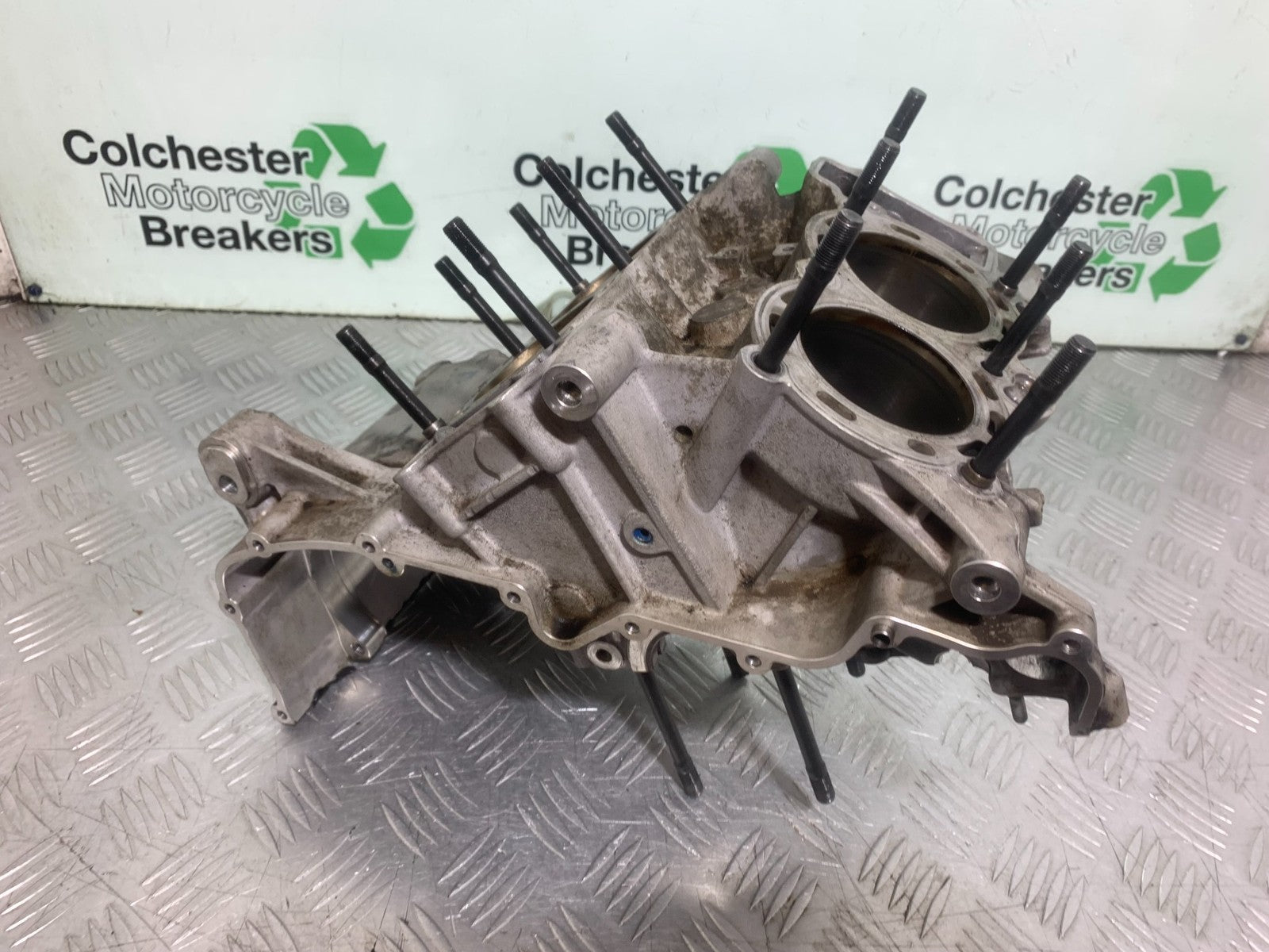 APRILIA RSV4 FACTORY ENGINE CRANK CASINGS  YEAR 2009-2012 (CMB1224)