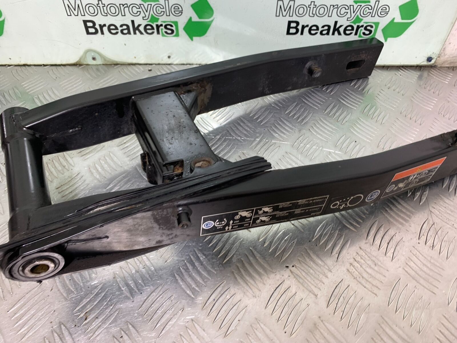 HONDA CBR500R CBR 500 R SWINGARM  YEAR 2012-16 (CMB1048)