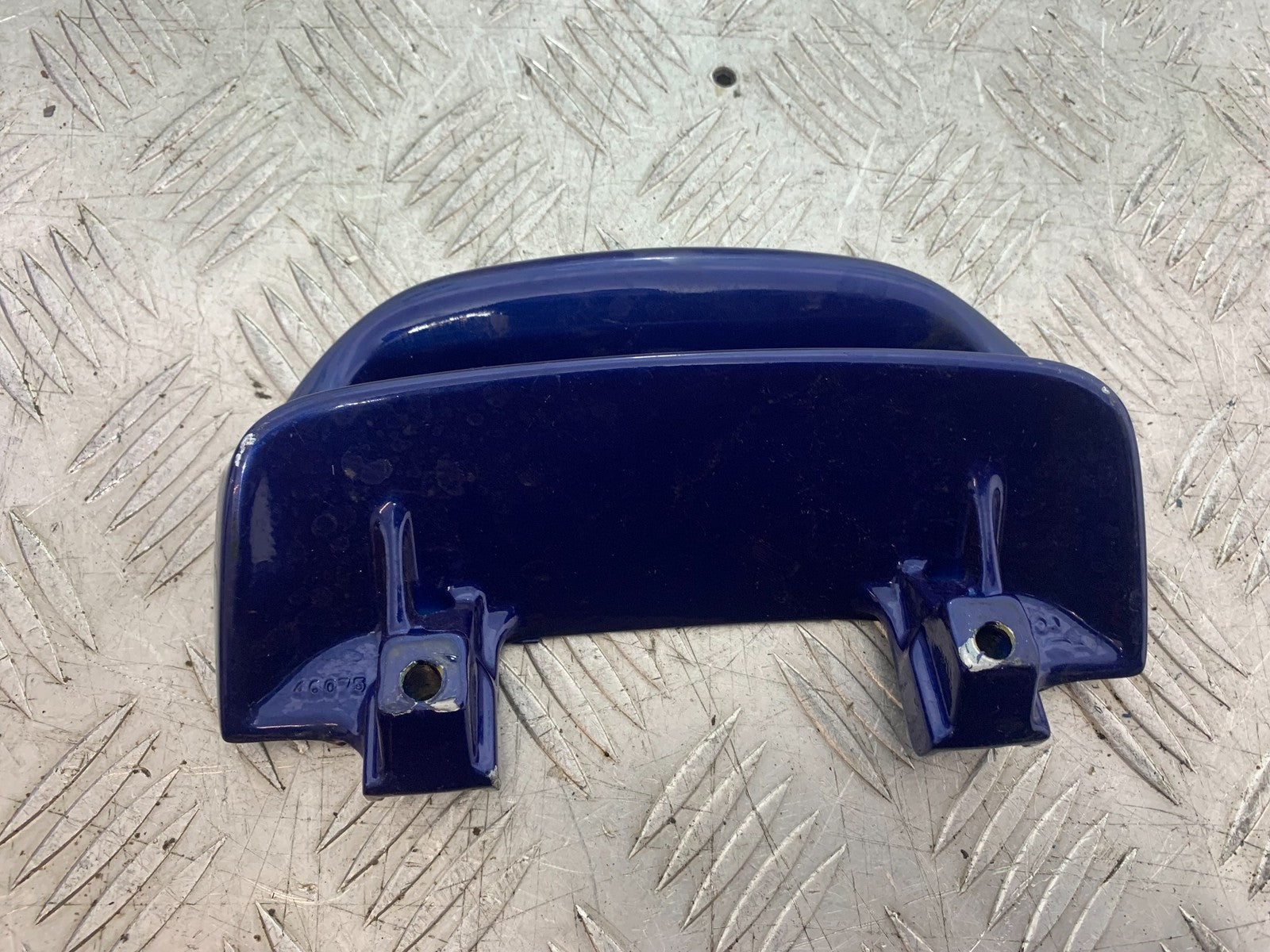 KAWASAKI ZZR1100 D GRAB RAIL  YEAR 1993-2001 (CMB1289)