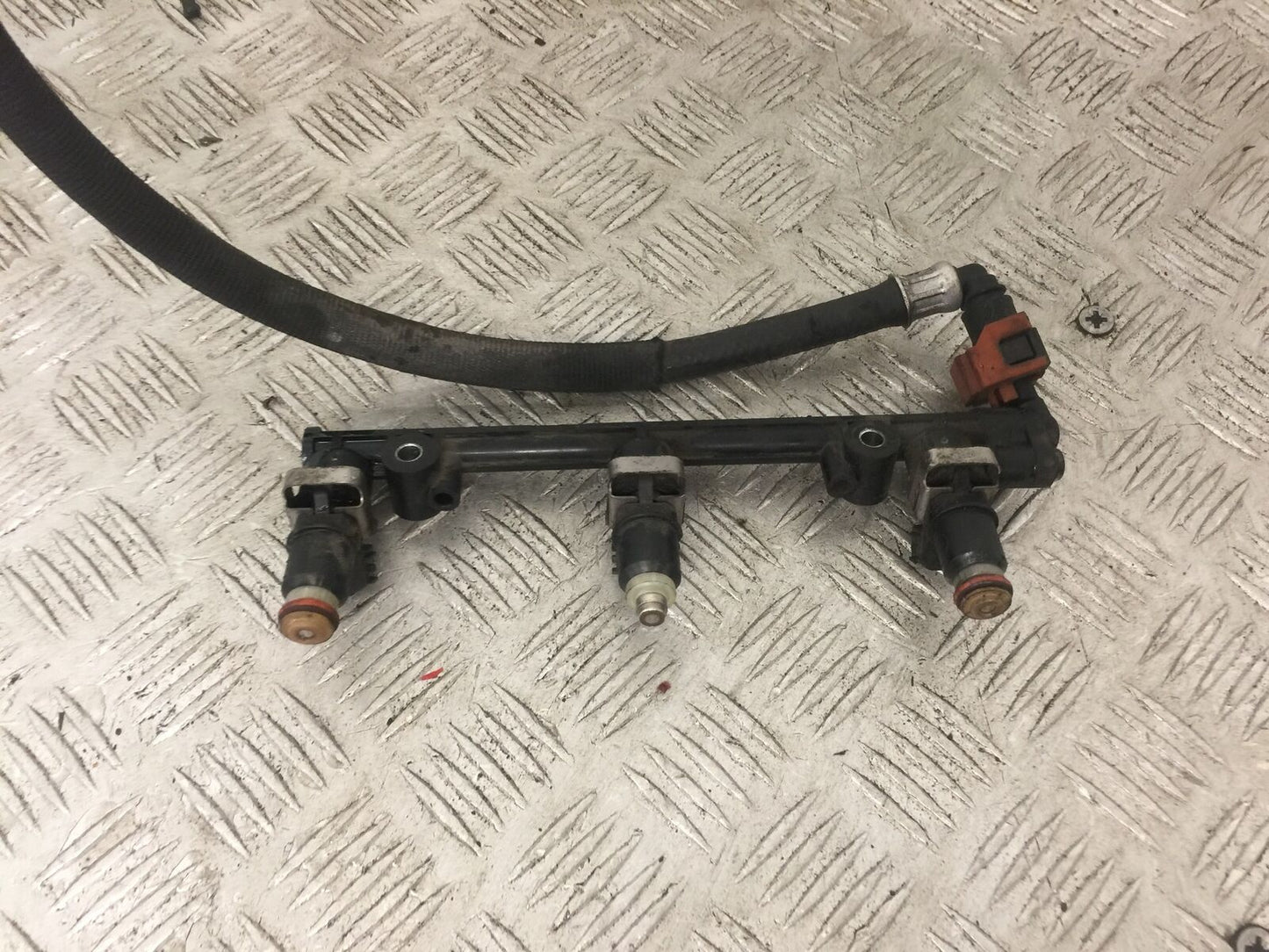 TRIUMPH 1050 SPRINT INJECTORS  YEAR 2004-2007 (STOCK 888)
