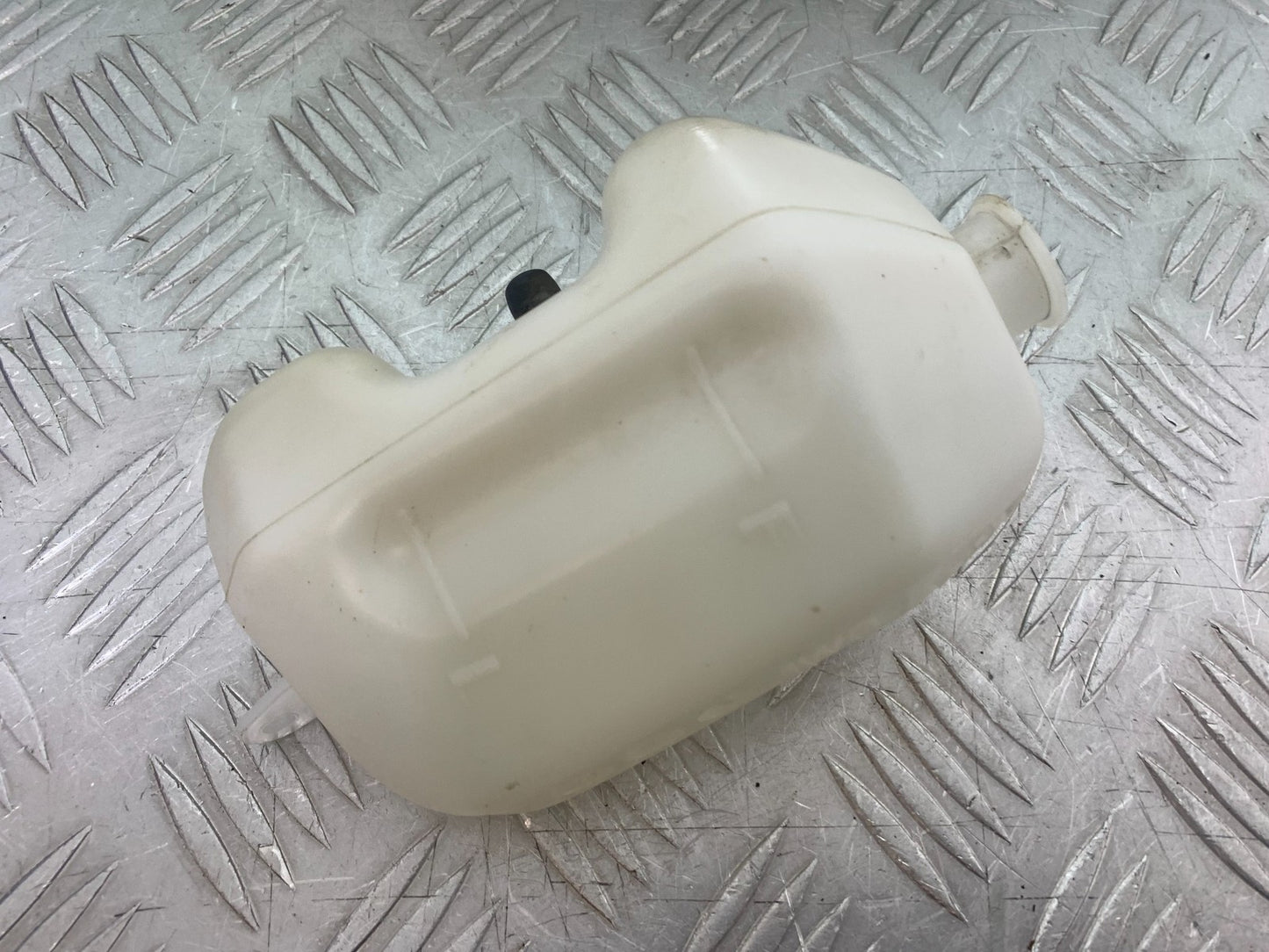 YAMAHA YZF R7 COOLANT BOTTLE  YEAR 2022-2025 (CMB1255)