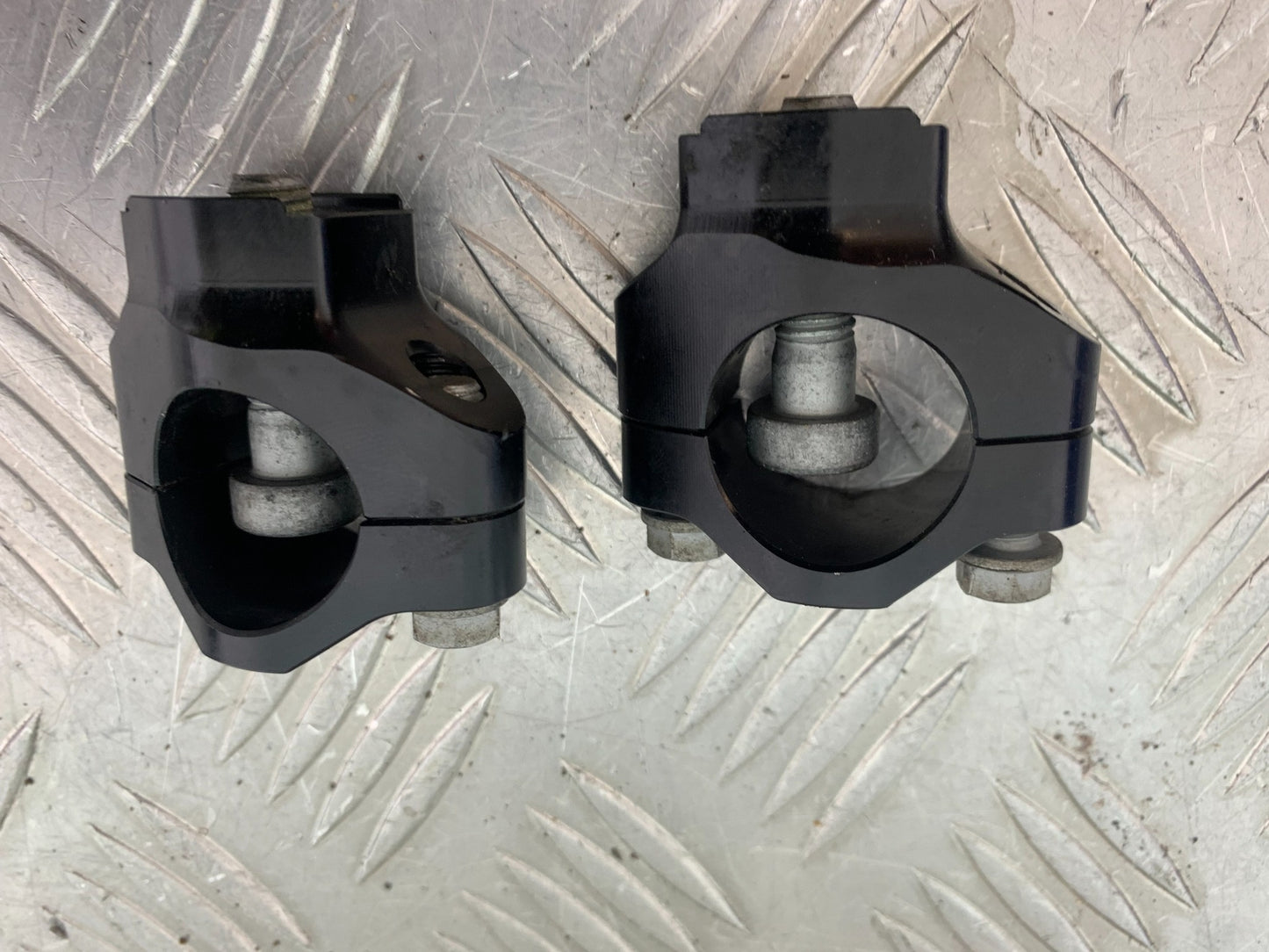KTM 790 DUKE HANDLEBARS RISERS YEAR 2018-2021  (CMB11150)