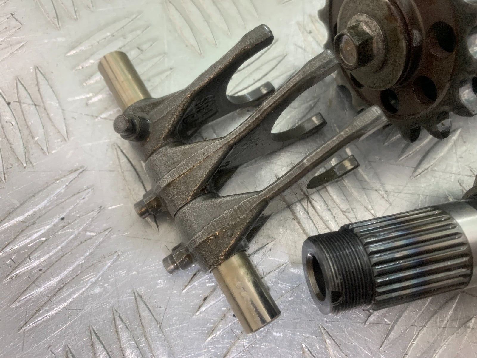 HONDA CBR1000 rr FIREBLADE GEARBOX  PISTONS  2008-2011 (CMB1253)