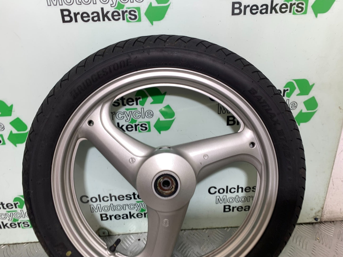 HONDA XL125 VARADERO FRONT WHEEL  YEAR 2001-2006  (CMB1304)