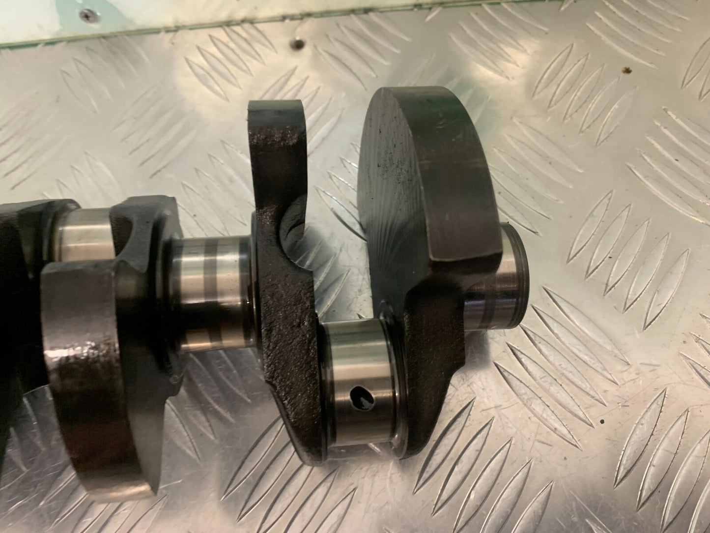 TRIUMPH 885 TIGER CRANKSHAFT  YEAR 2000