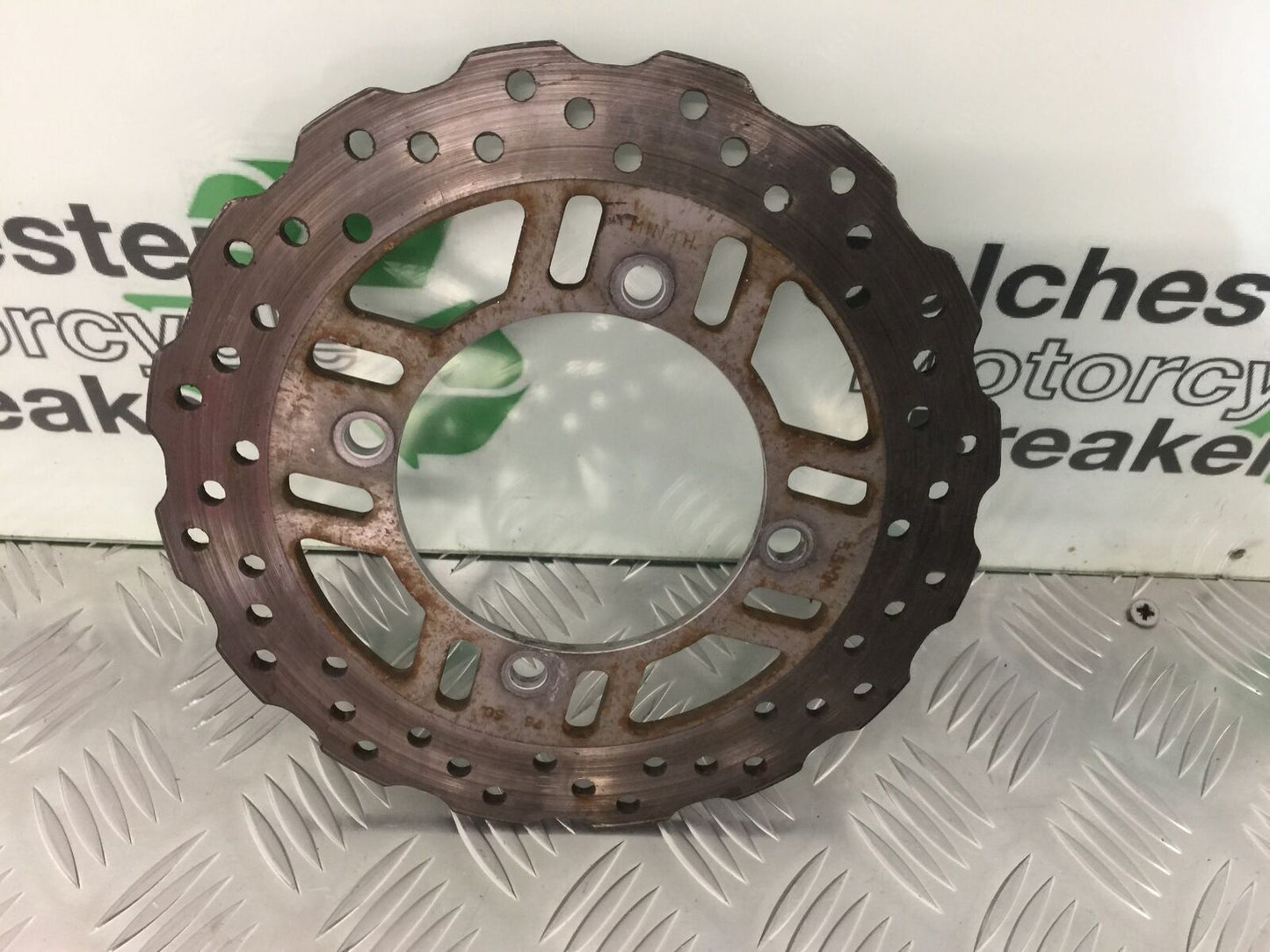 KAWASAKI Z800 Z 800 REAR BRAKE DISC   YEAR 2013-2017 (STOCK 925)