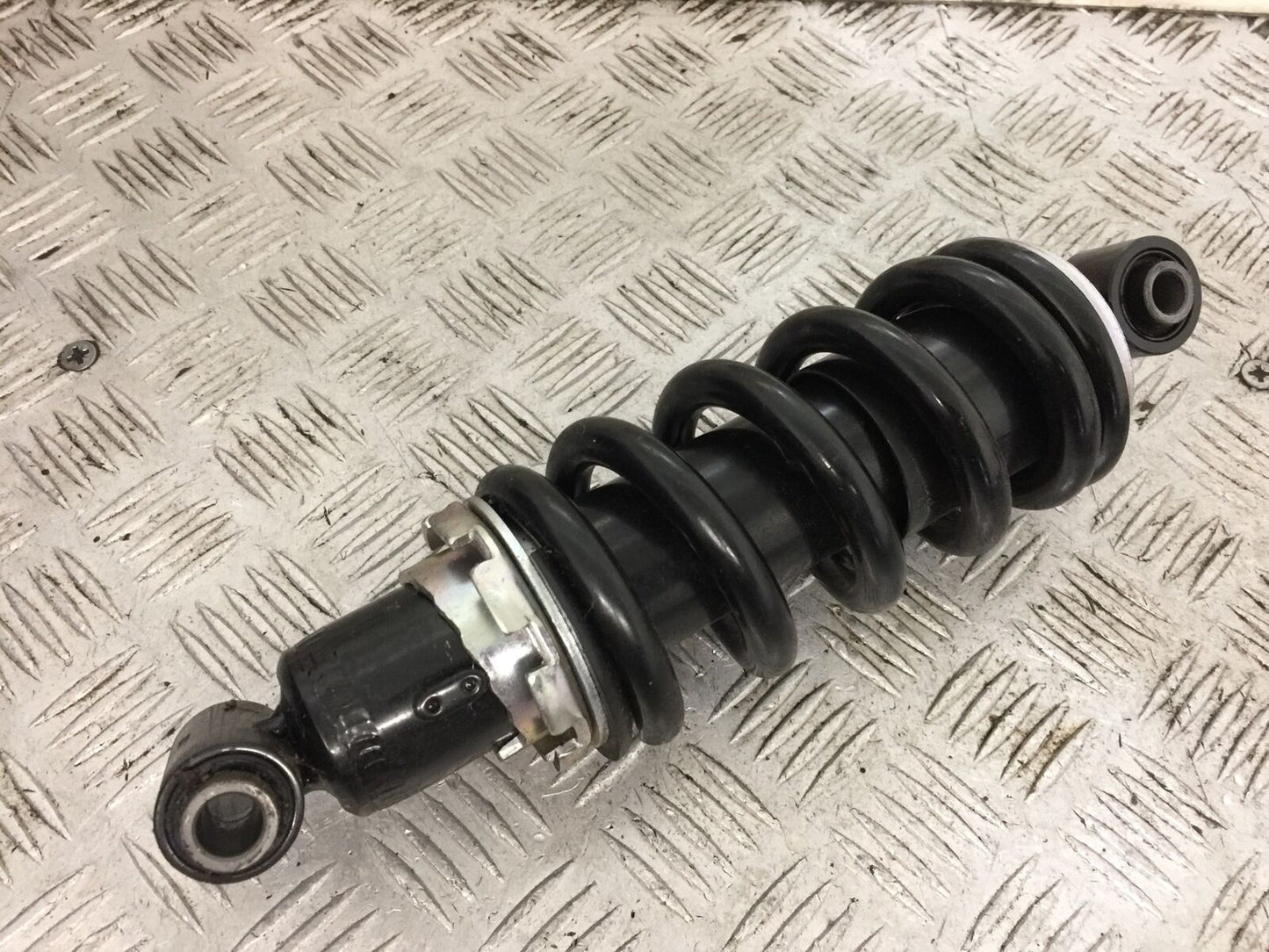 YAMAHA MT03 REAR SHOCK  YEAR 2018  (STOCK 801)