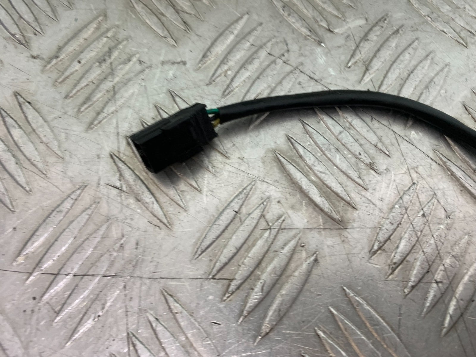 TRIUMPH SPEED TRIPLE R 1050 REAR LIGHT  2009 (CMB1183)