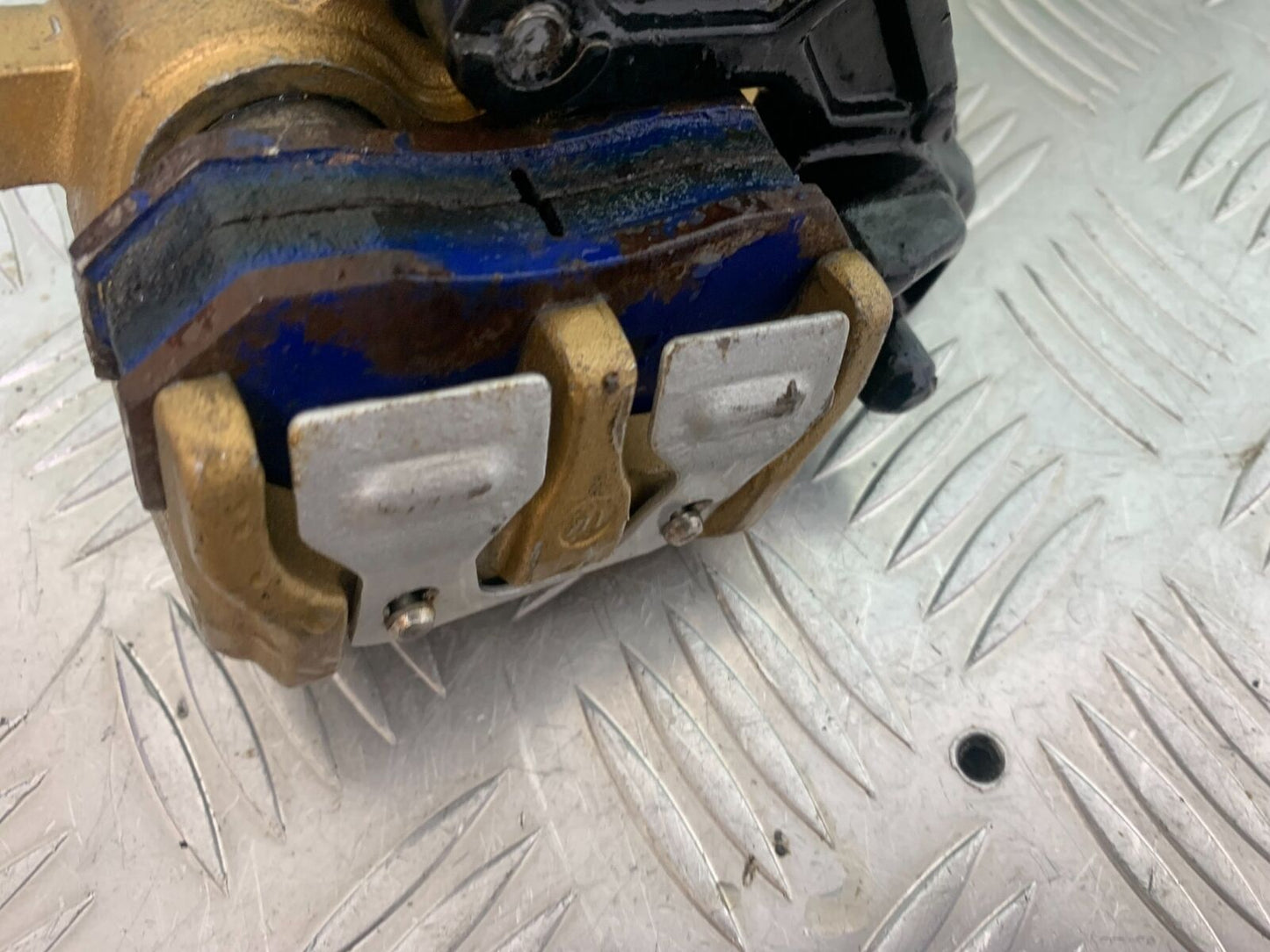 HONDA VFR400 VFR 400 NC21 REAR BRAKE CALIPER    YEAR 1986-87 (CMB1043)