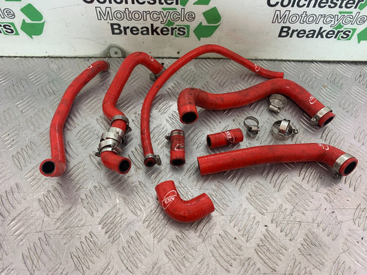 APRILIA RSV1000 R FACTORY MILLE AS3 SILICONE HOSES   2004-09 (CMB1203)