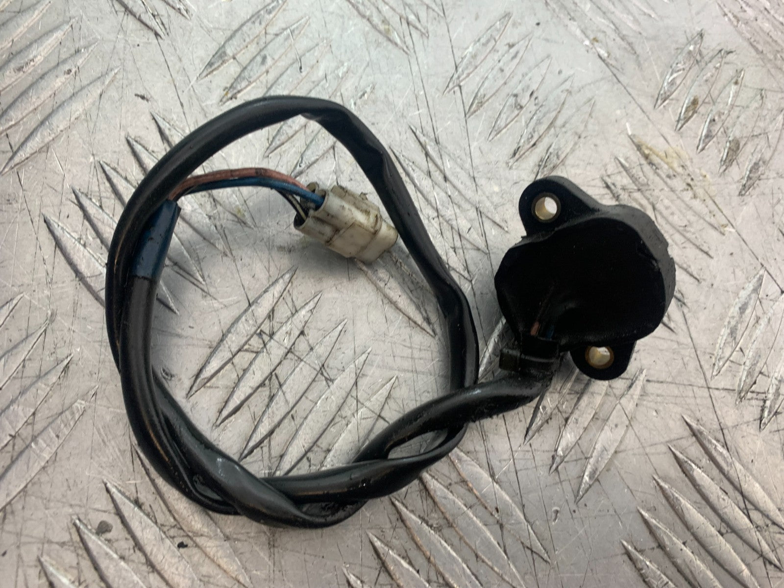 APRILIA TUONO 1000 V4R NEUTRAL SWITCH   YEAR 2011-13  (CMB1316)