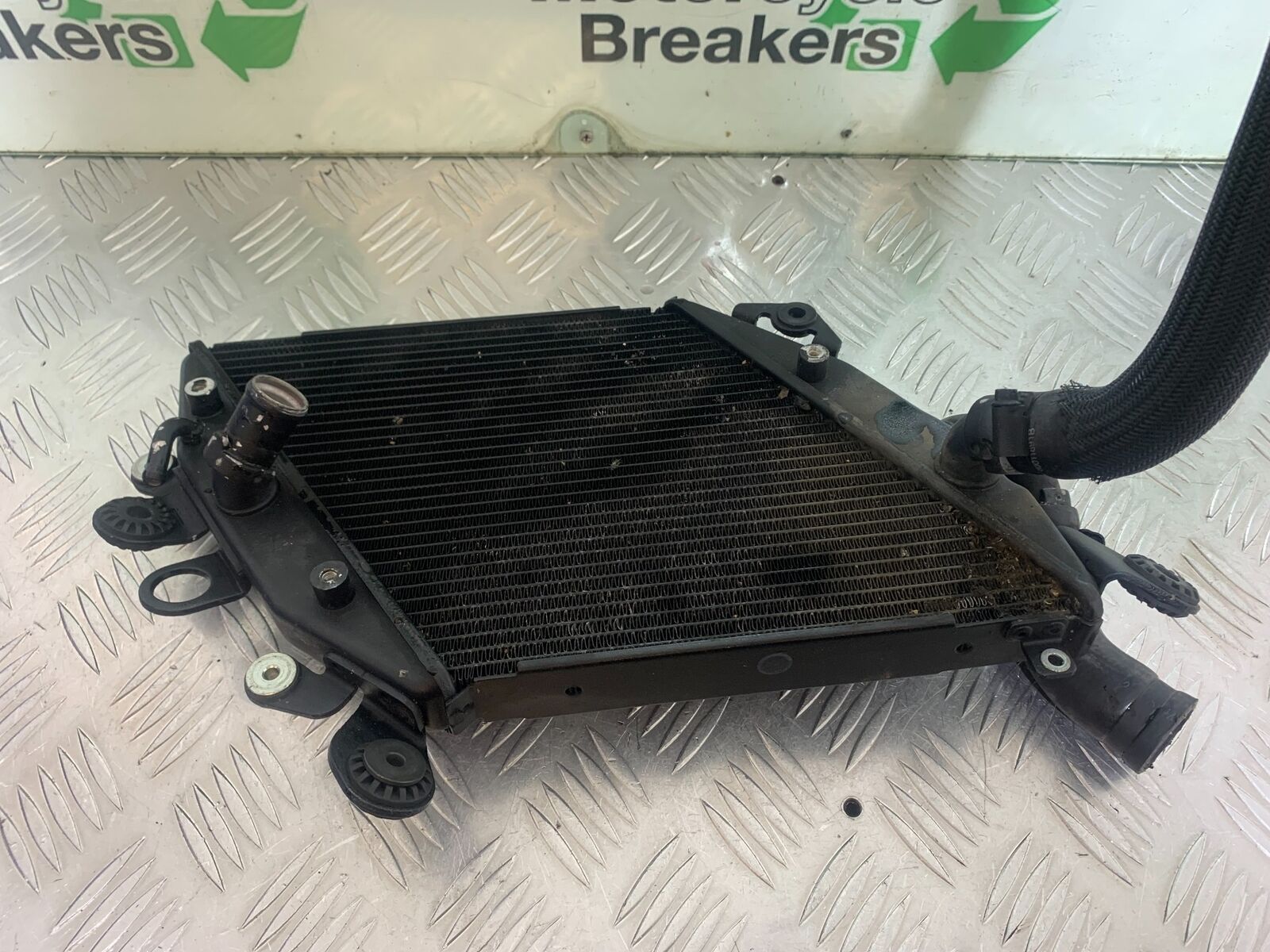 DUCATI DIAVEL 1200 LEFT RADIATOR  YEAR 2014-17 (CMB1054)