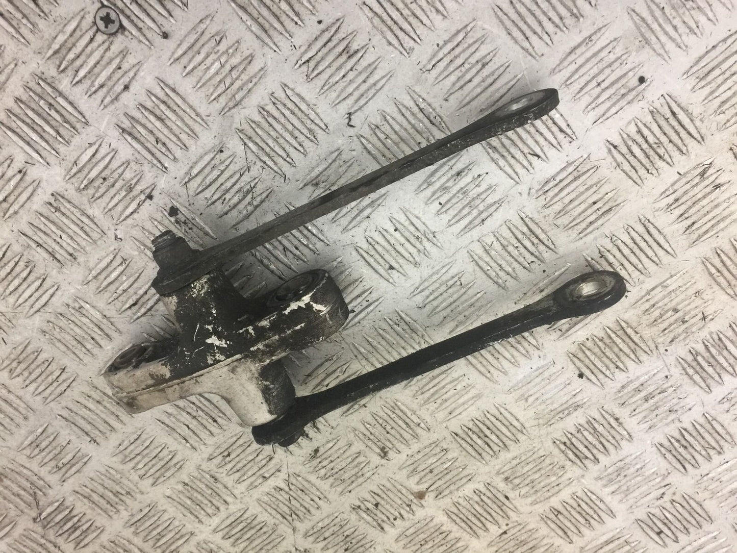 SUZUKI GSF1250 REAR SHOCK LINKAGE  YEAR 2012-2014 (STOCK 650)