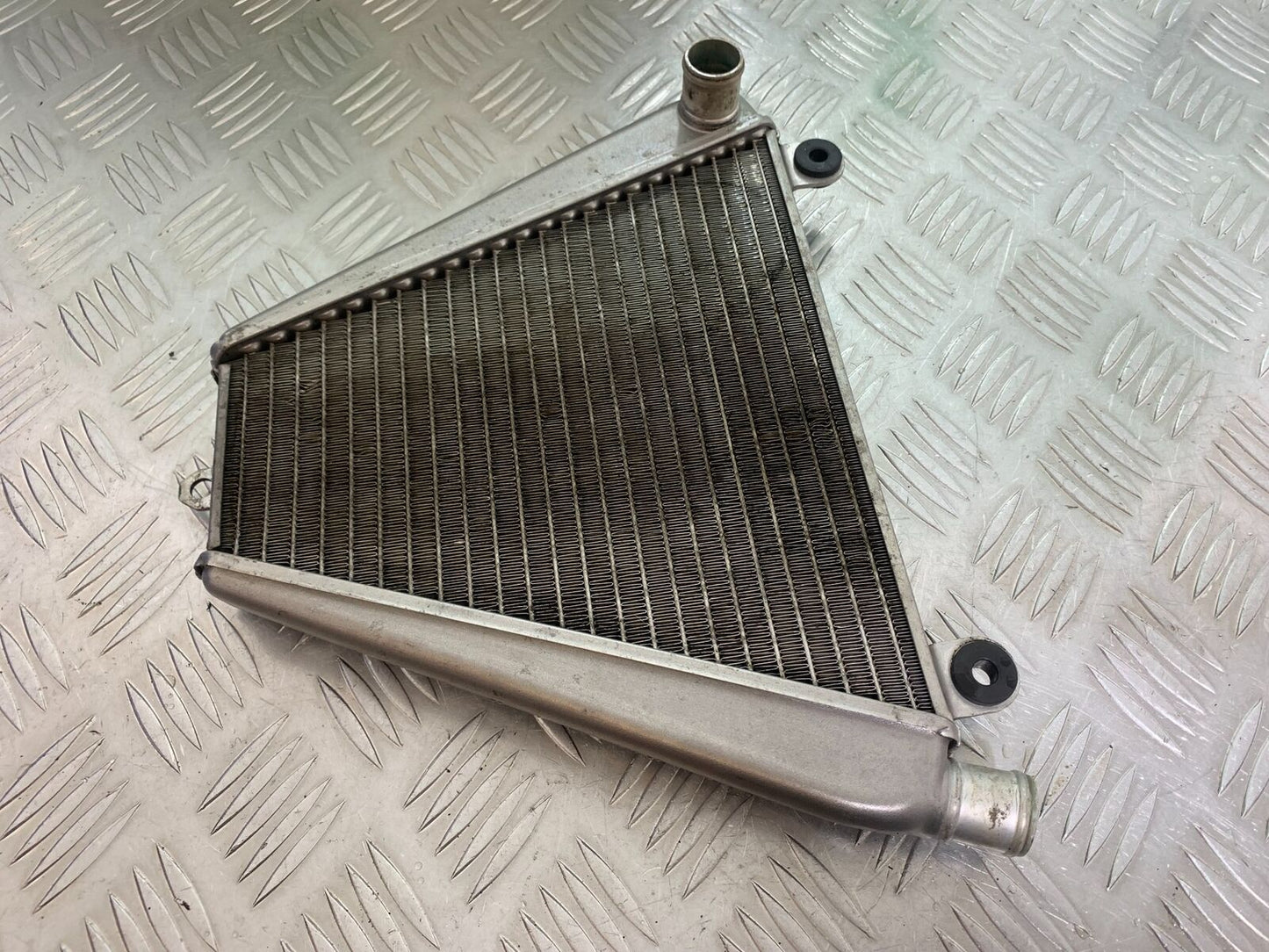 DUCATI 1199 PANIGALE LOWER RADIATOR  YEAR 2012-2014 (CMB1047)