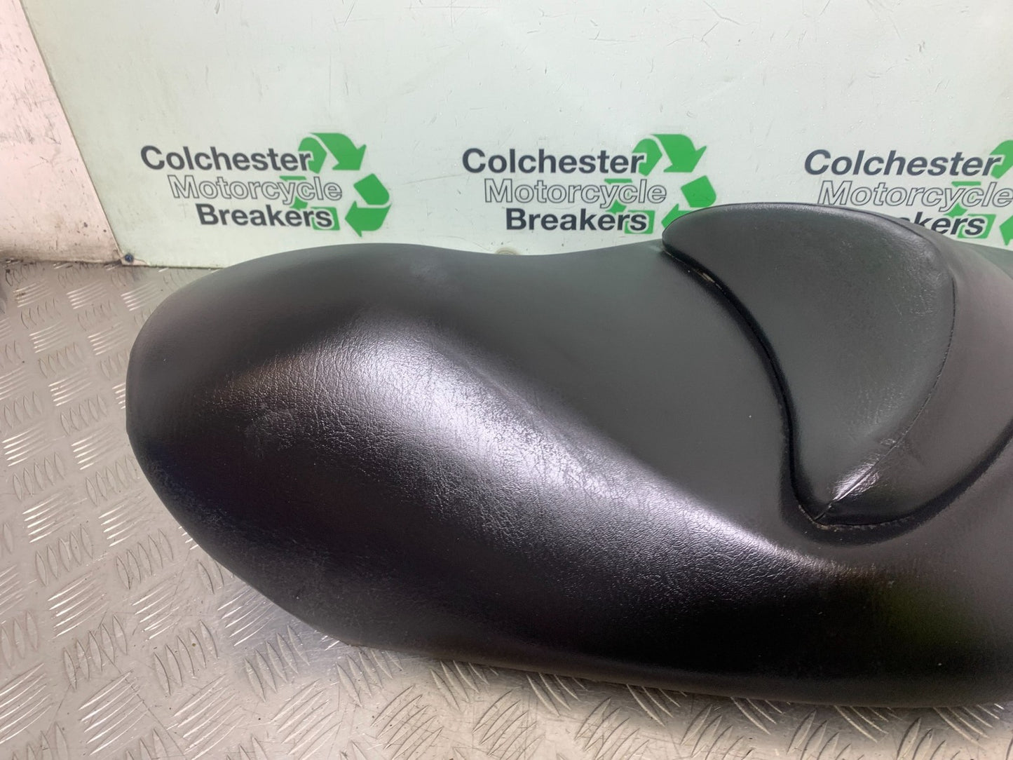 SUZUKI AN 200 UH 200 SEAT BURGMAN YEAR 2007-2009 (CMB1256)