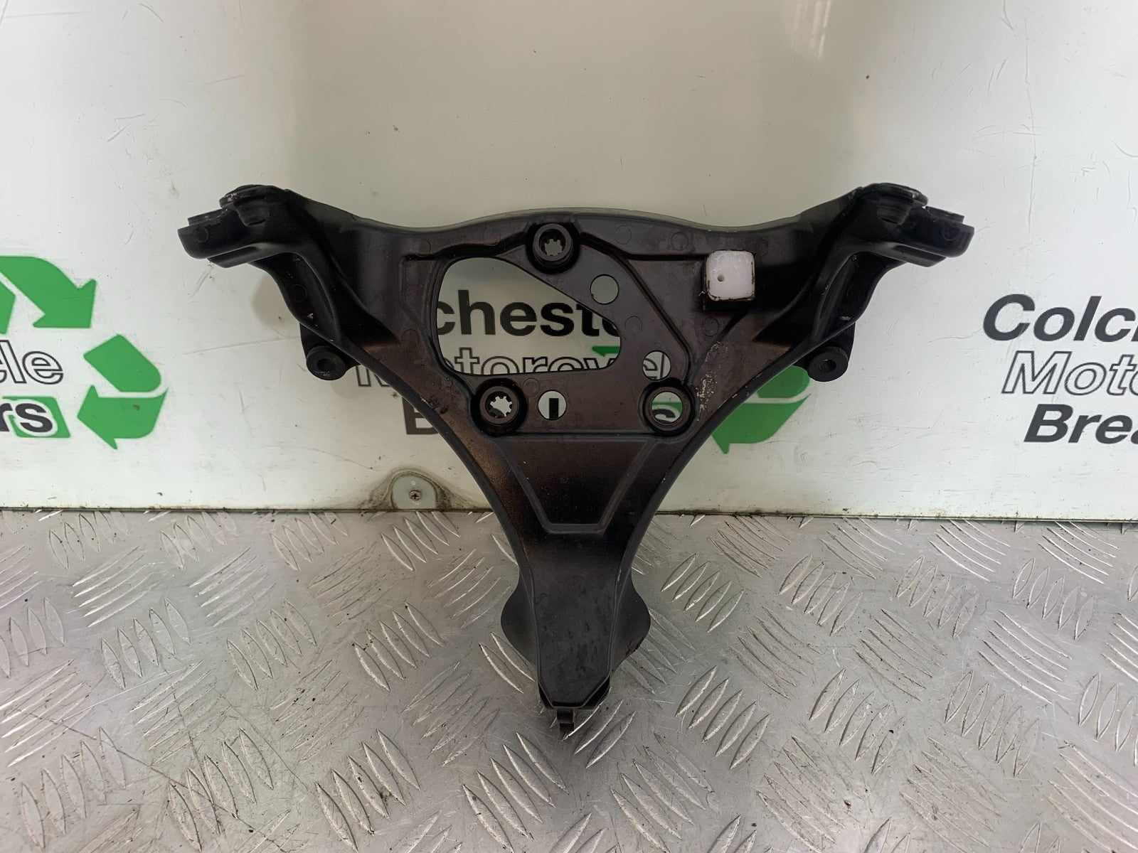 HONDA CBR1000 RR CBR1000 FIREBLADE FRONT FAIRING BRACKET 2008-2011 (CMB1179)