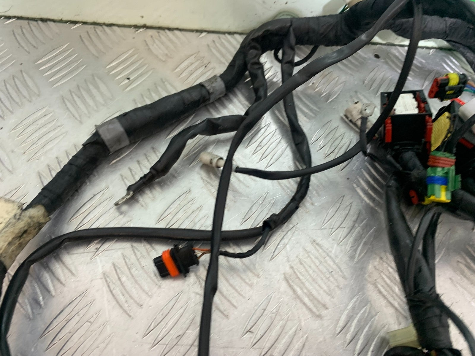 APRILIA SL750 SL 750 SHIVER WIRING LOOM  YEAR 2008-2016 (CMB1242)