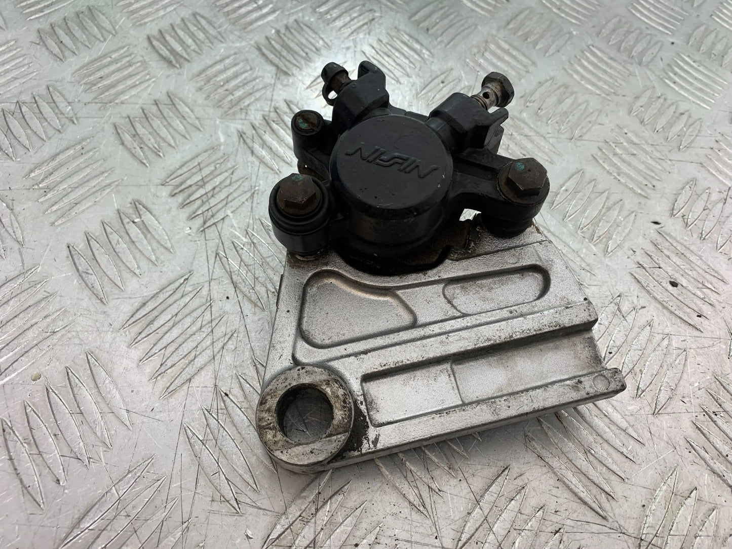 TRIUMPH 955i DAYTONA REAR BRAKE CALIPER YEAR 2002-2006 (CMB1229)