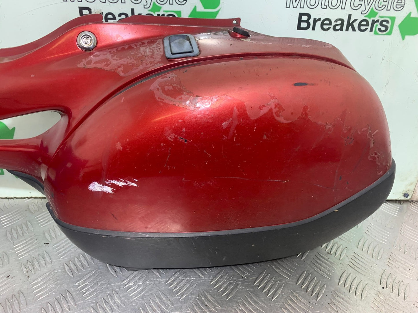 HONDA NT650 V DEAUVILLE LEFT PANNIER   YEAR 1999 (CMB1268)