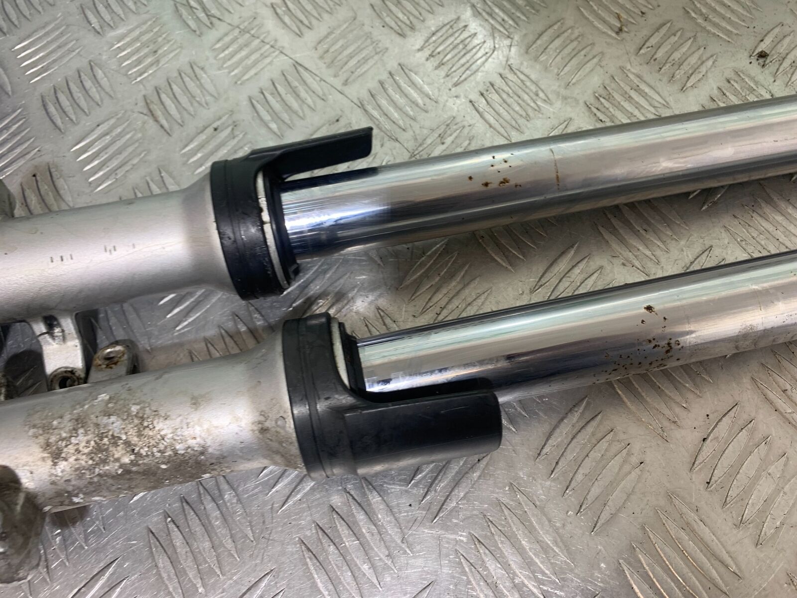 YAMAHA YZF600 YZF 600 THUNDERCAT FORKS 1996-2003 (CMB1134)