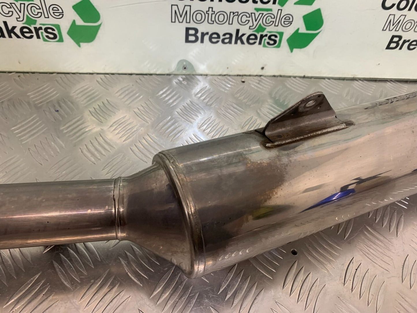 HONDA CBR1100 BLACKBIRD LEFT SILENCER   YEAR 1999-05 (STOCK 961)