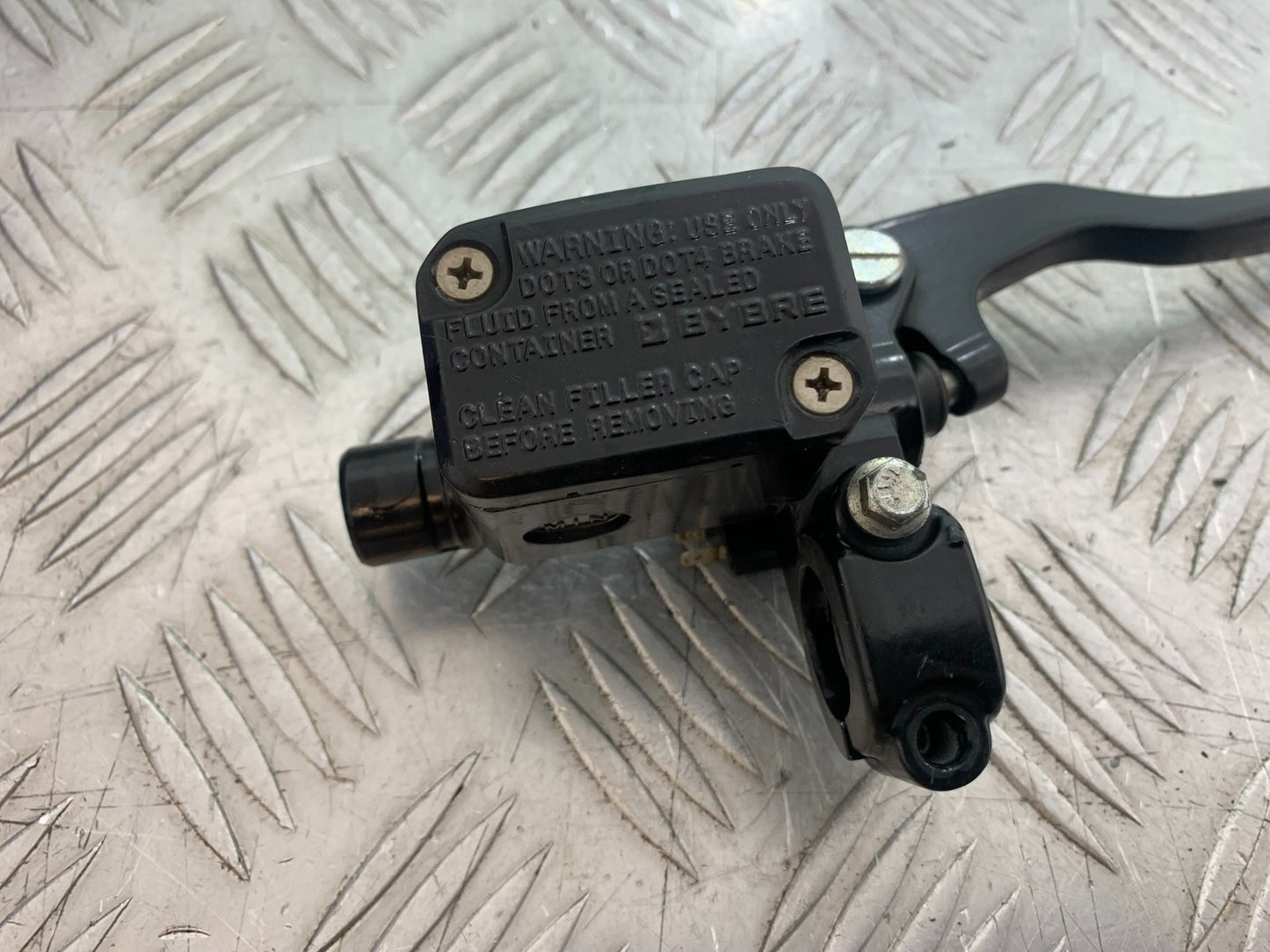 KTM RC125 RC 125 FRONT BRAKE MASTER CYLINDER   2014 2017 (CMB1199)