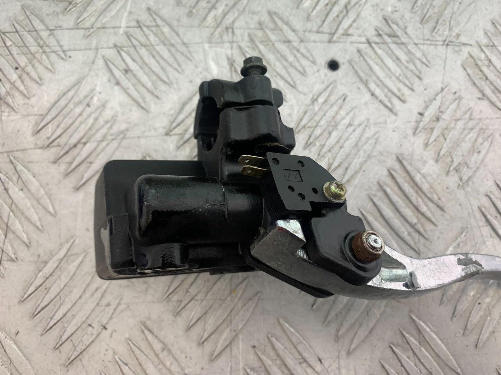PIONEER NEVADA XF125 FRONT MASTER CYLINDER   YEAR 2009 (CMB1214)
