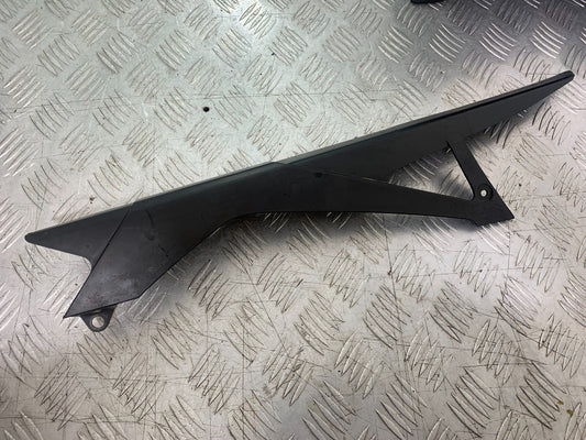 YAMAHA XJ6 XJ6-S CHAIN GUARD  YEAR 2009-2015  (CMB1212)