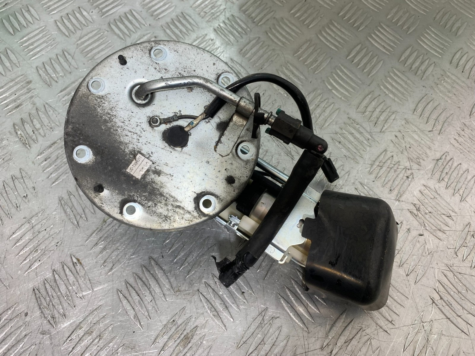 HONDA CBF600 CBF 600 PETROL PUMP  YEAR 2004-07  (CMB1305)