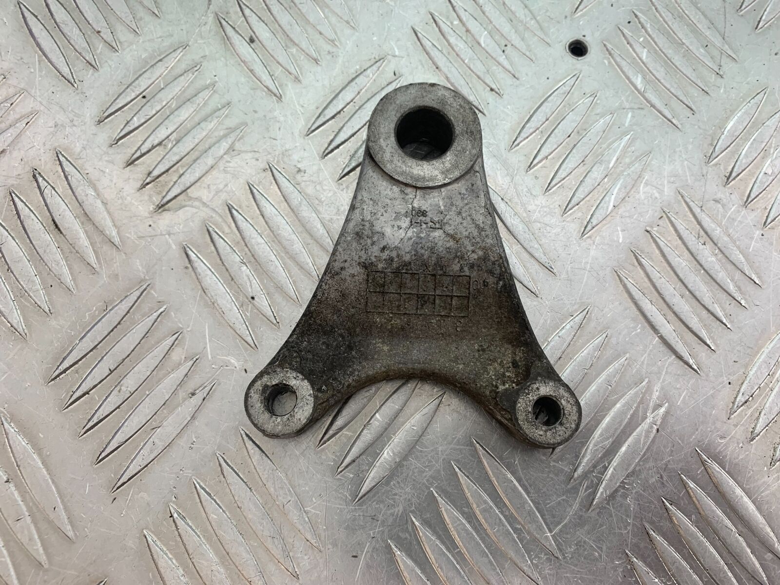 SUZUKI SV650 SV 650 mk1 REAR CALIPER BRACKET YEAR 1999-2002 (CMB1036)
