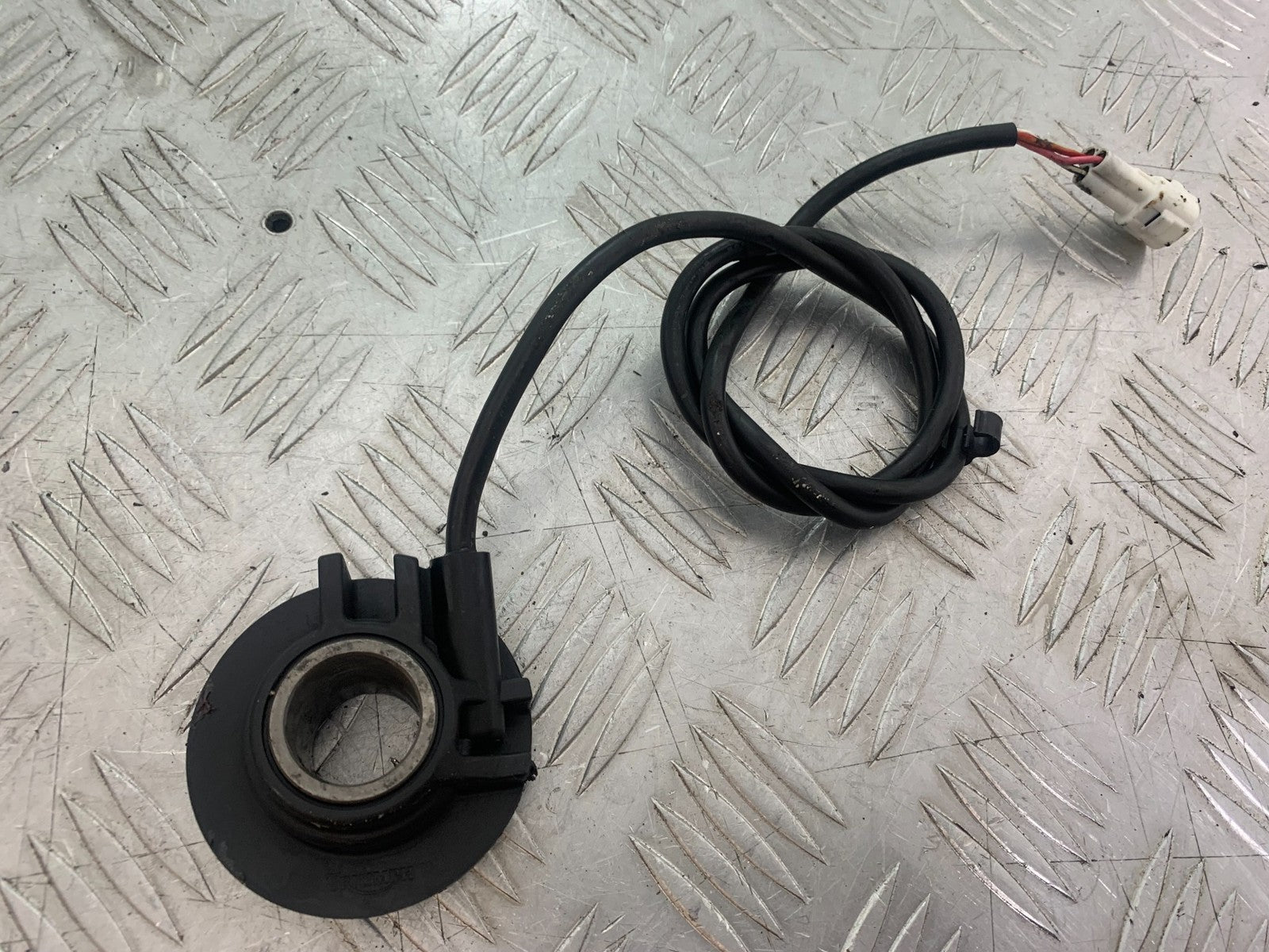 TRIUMPH 955i SPRINT ST SPEEDO DRIVE  1999-2004 (CMB1176)
