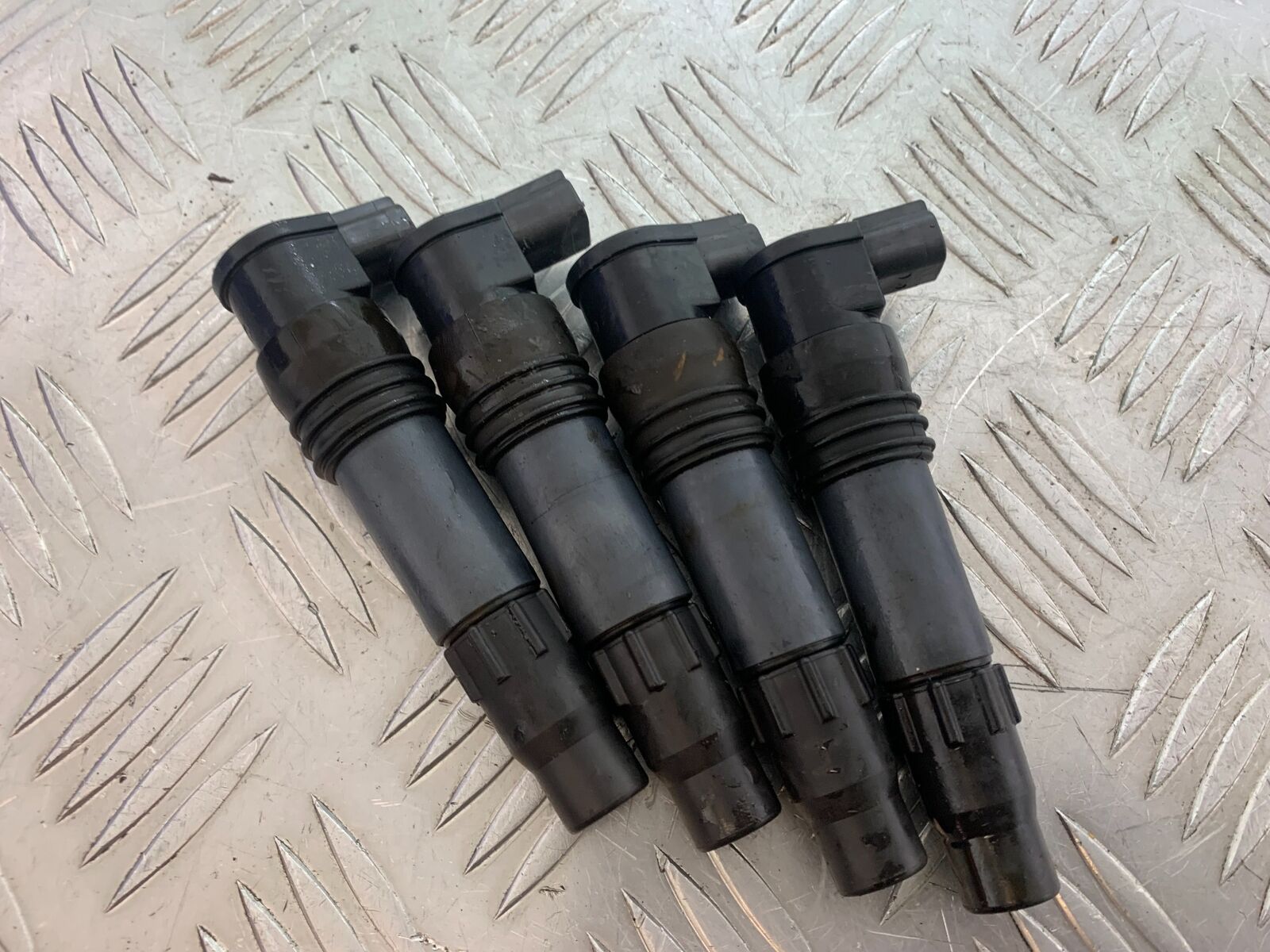 SUZUKI GSF1250 GSF 1250 BANDIT COILS  YEAR 2010-14 (CMB1092)