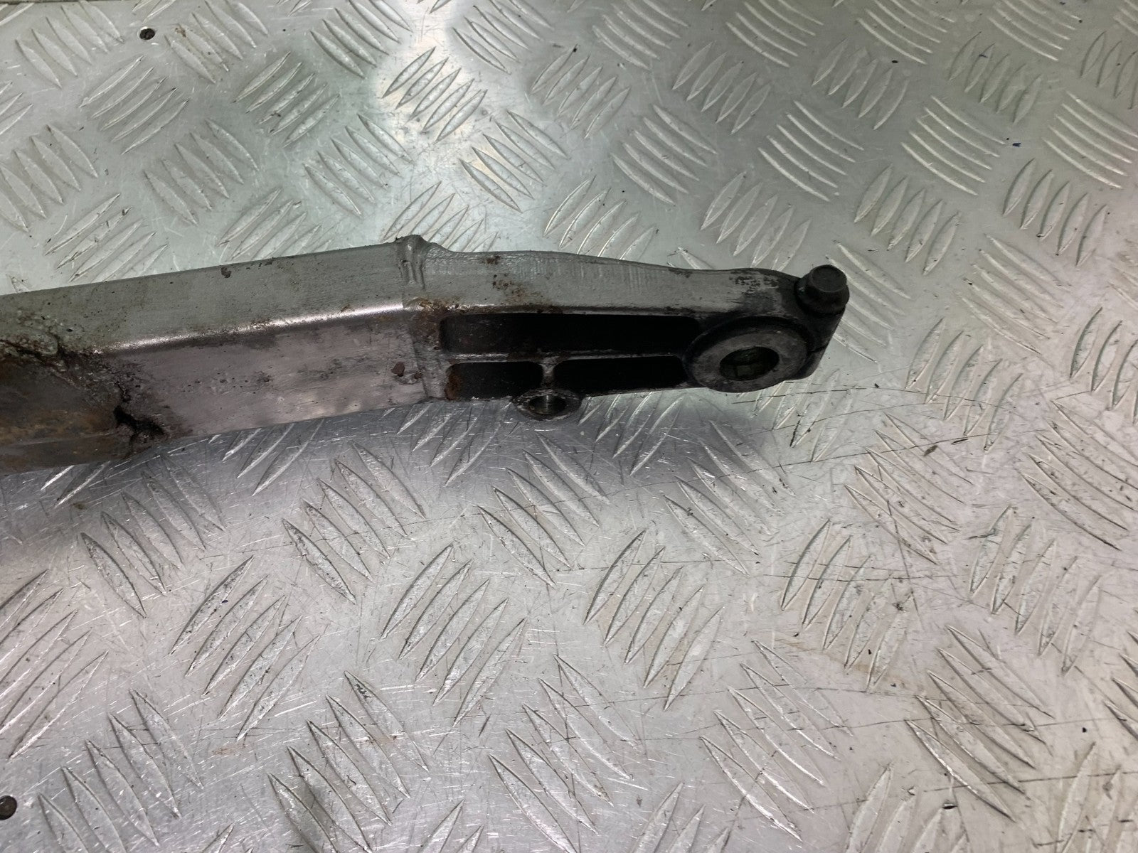 HONDA NT 700 V DEAUVILLE REAR SHOCK SWINGARM YEAR 2006-2010 (CMB1298)