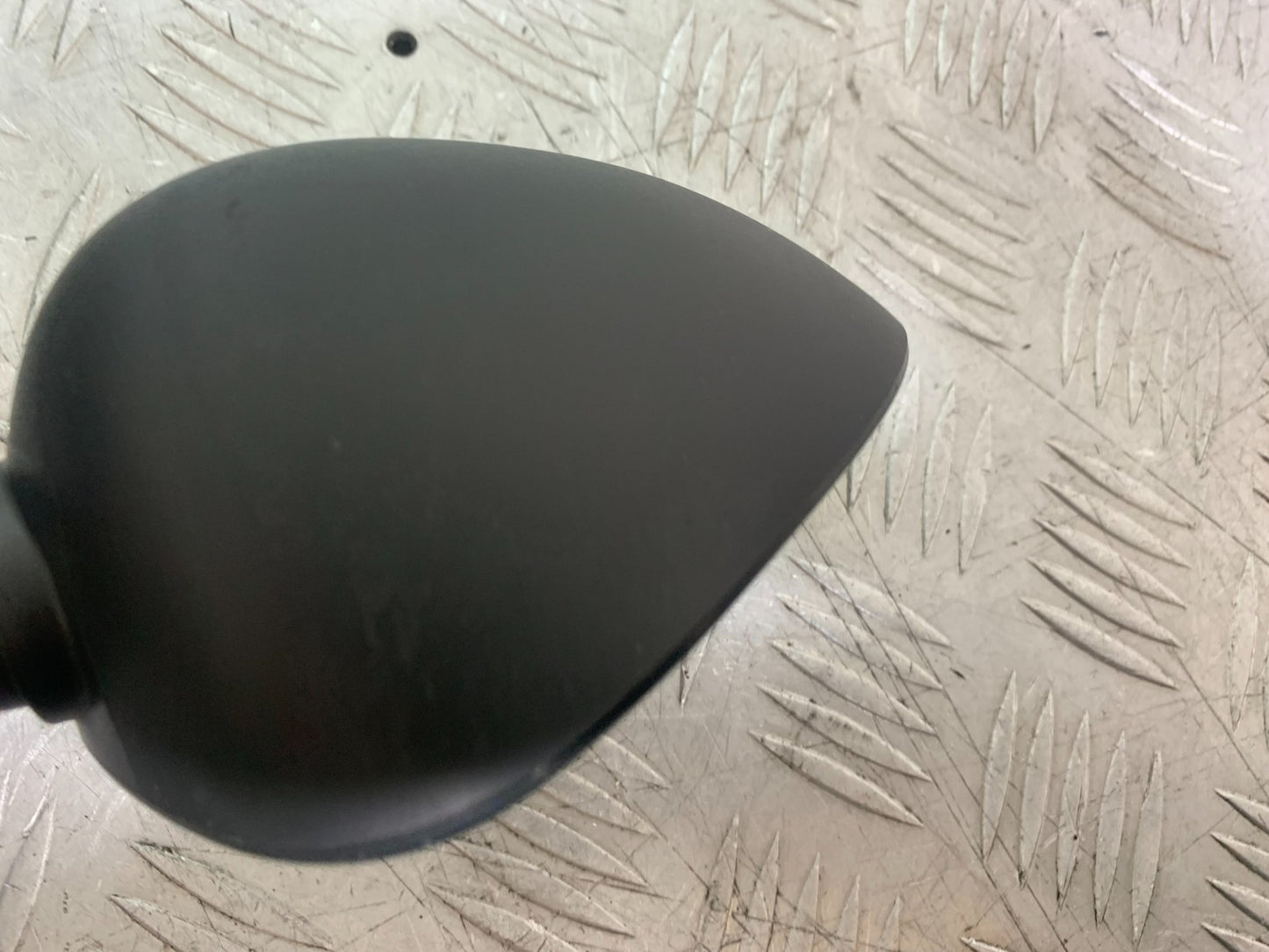 TRIUMPH 1050 SPEED TRIPLE RIGHT MIRROR   YEAR 2005-2007 (CMB1322)