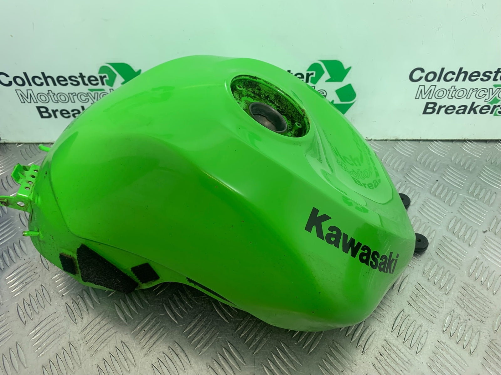 KAWASAKI ZX6R PETROL TANK  YEAR 2009-2012 (CMB1136)