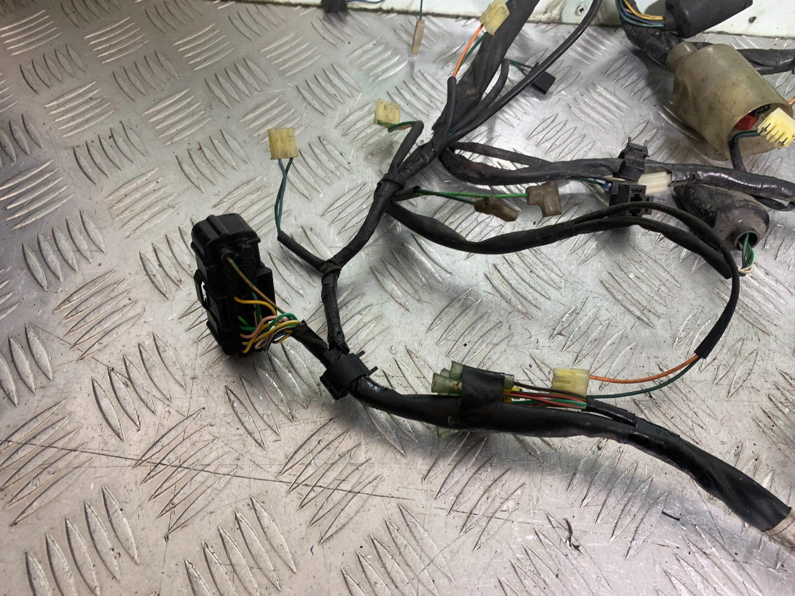 HONDA NT650 V DEAUVILLE WIRING LOOM  YEAR 1998-01(CMB1320)