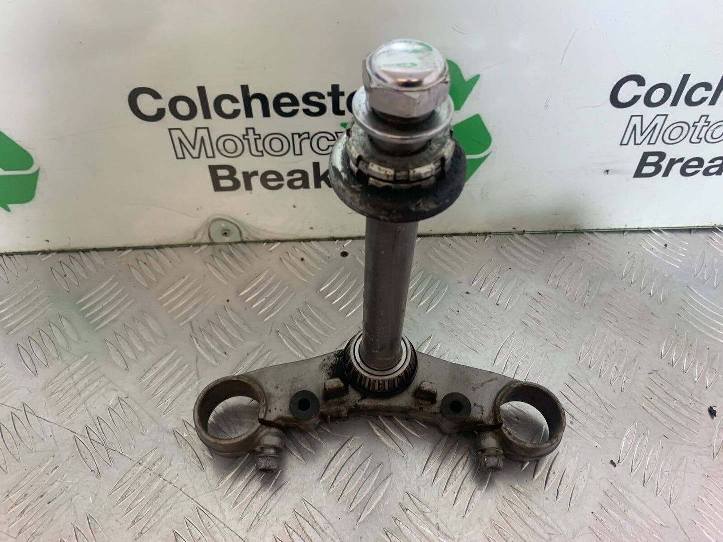 HONDA CB600 CB 600 HORNET BOTTOM YOKE  YEAR 1998 -2002 (CMB1126)