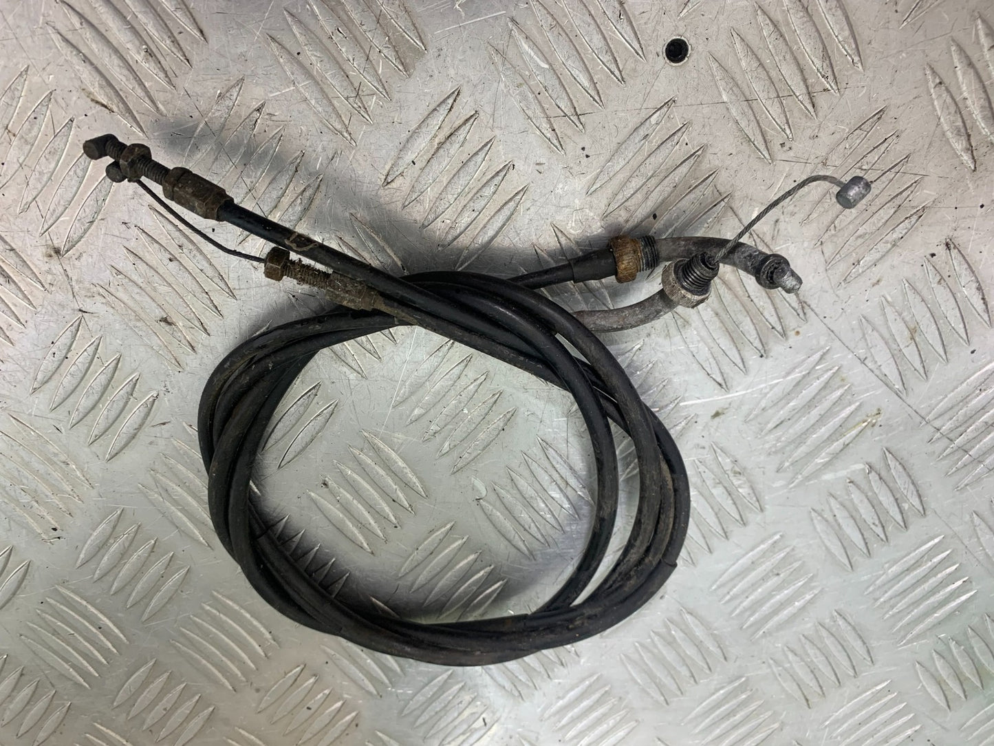 HONDA GL500 GL 500 SILVERWING THROTTLE CABLES  YEAR 1981-82 (CMB1168)