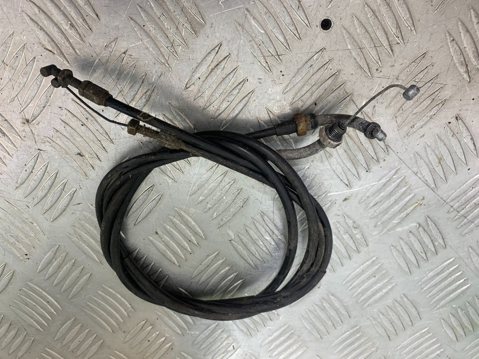 HONDA GL500 GL 500 SILVERWING THROTTLE CABLES  YEAR 1981-82 (CMB1168)