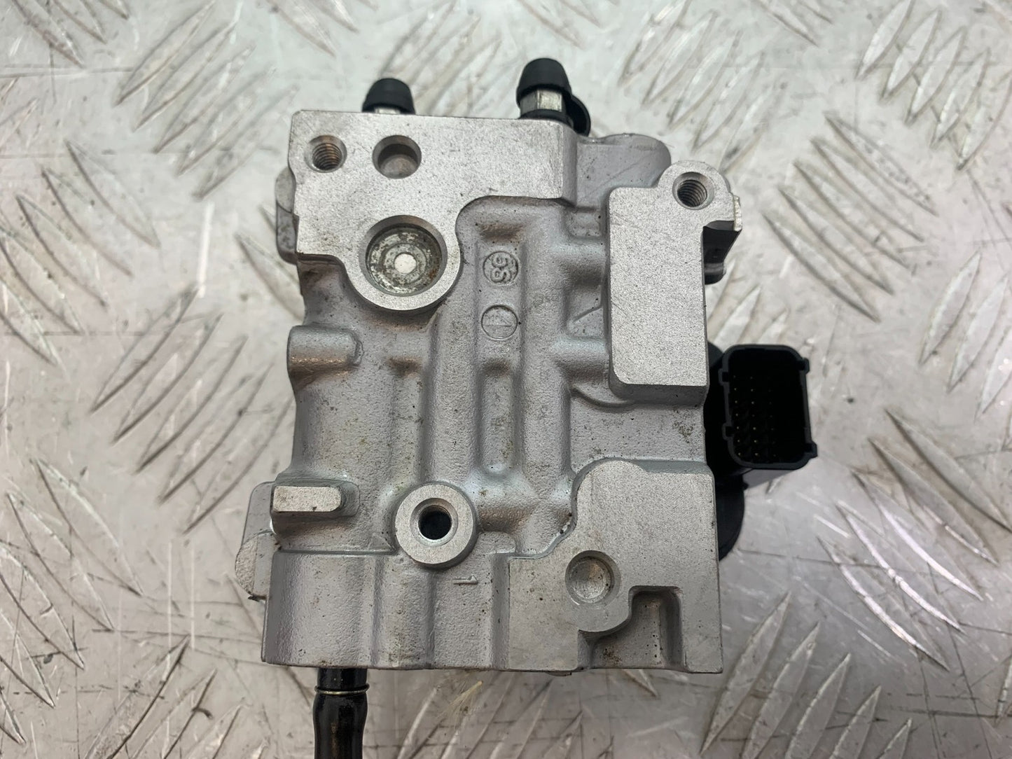 HONDA CBR1000 rr FIREBLADE REAR ABS CONTROL REGULATOR  YEAR 2012-2016 (CMB1198)