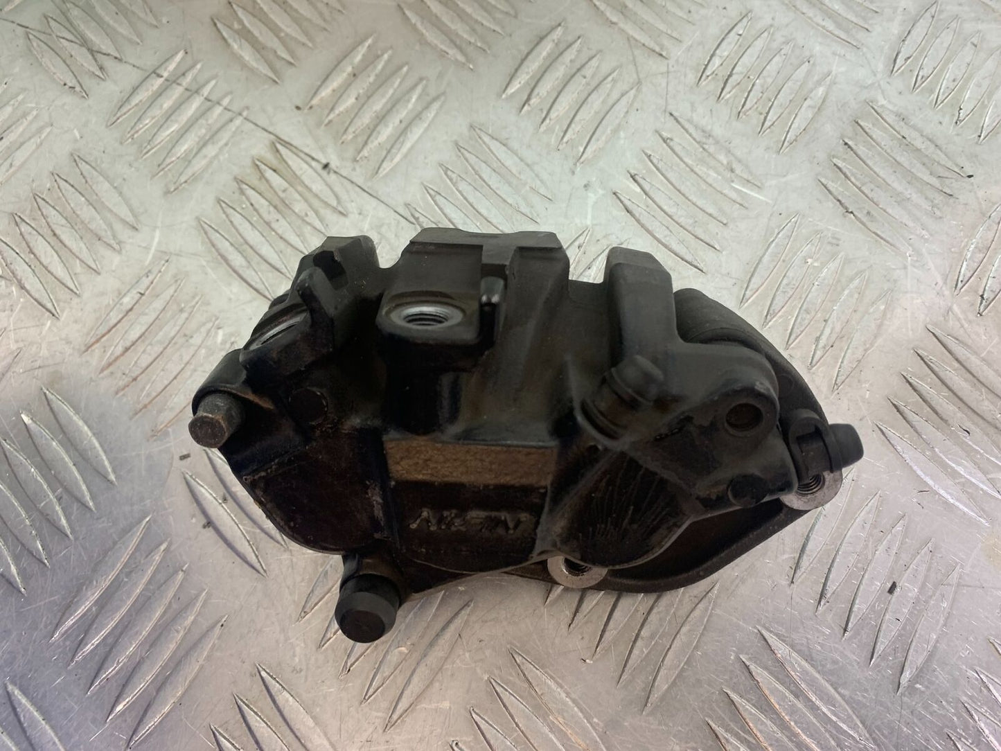 SUZUKI AN 200 UN 200 BURGMAN FRONT CALIPER  YEAR 2007-09 (CMB1128)