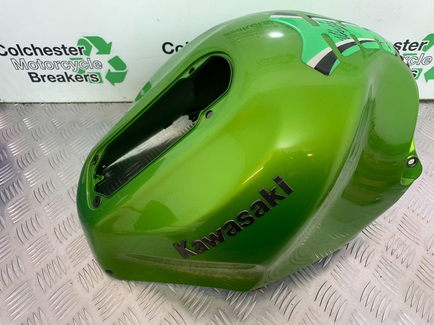 KAWASAKI ZX12R ZX12 R PETROL TANK COVER  YEAR 2000-01 (CMB1038)