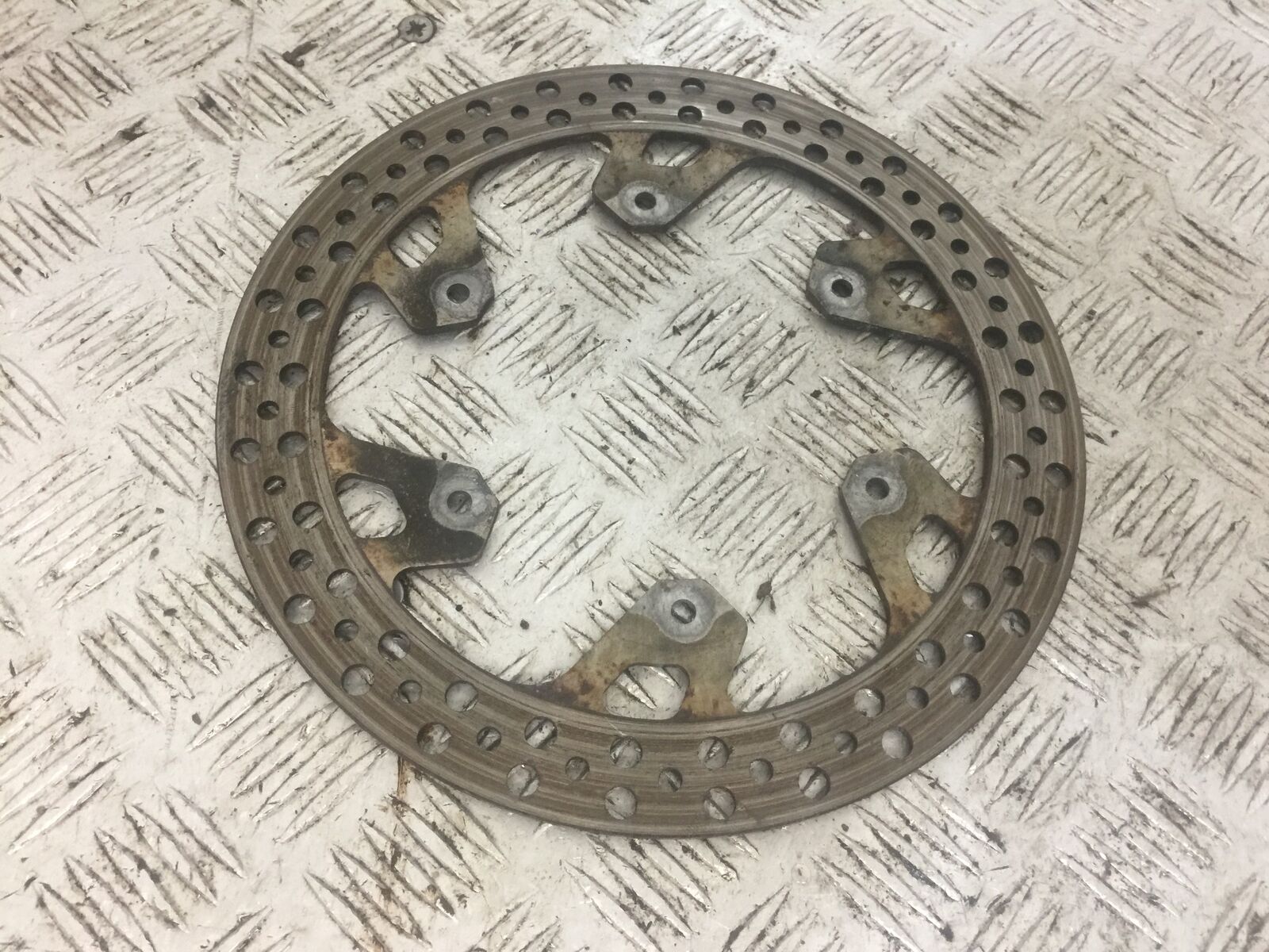 YAMAHA YZF250 YZF 250 REAR BRAKE DISC YEAR 2004 (STOCK 792)