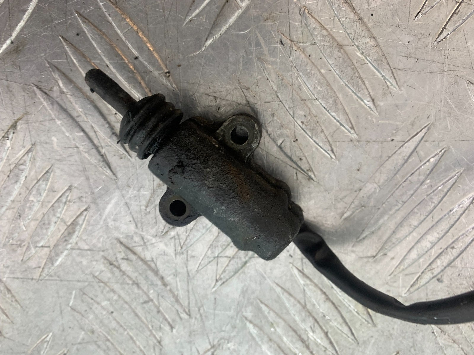 KAWASAKI GPZ600 GPZ 600 SIDE STAND SWITCH  YEAR 1988-90 (CMB1258)