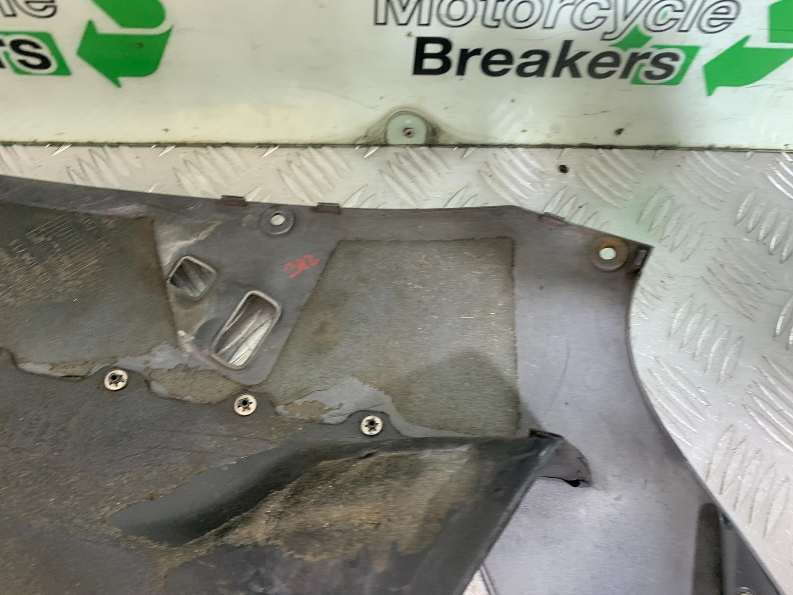 APRILIA RSV1000 RSV 1000 MILLE RIGHT FAIRING   1998- 2003 (CMB1184)