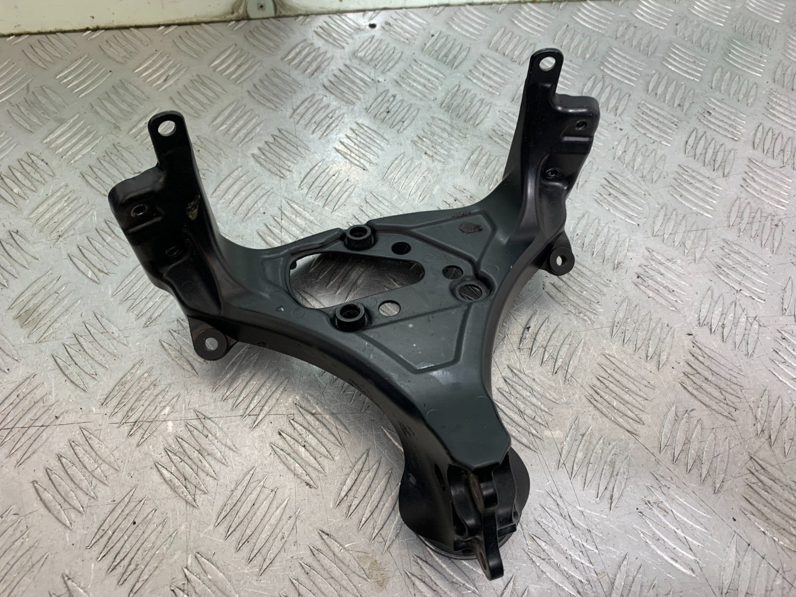 HONDA CBR1000 RR FAIRING BRACKET YEAR  2008-2011 (CMB1330)
