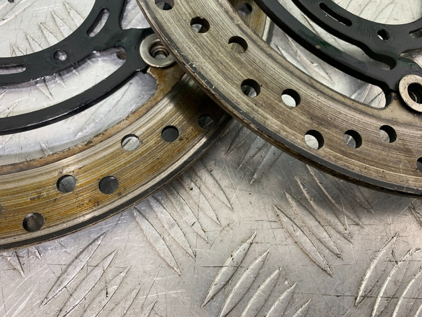 HONDA CBF600 CBF 600 FRONT BRAKE DISCS  YEAR 2004 -07 (CMB1247)