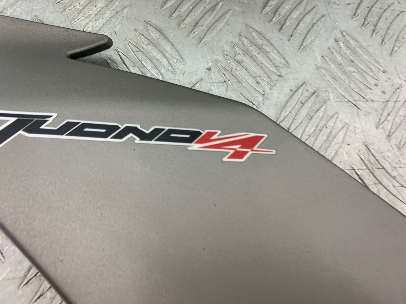 APRILIA TUONO 1000 V4 LEFT FAIRING  YEAR 2013-2014  (CMB1239)